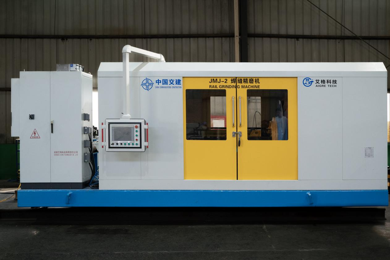 精磨機(jī).png 精磨機(jī).png